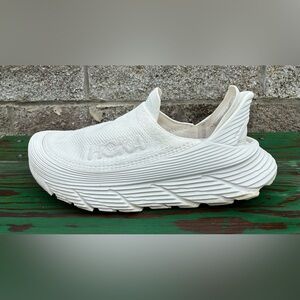 Hoka One One U Restore TC Shoes Mens Sz 12 White Slip On Sneakers 1134532-RAWW